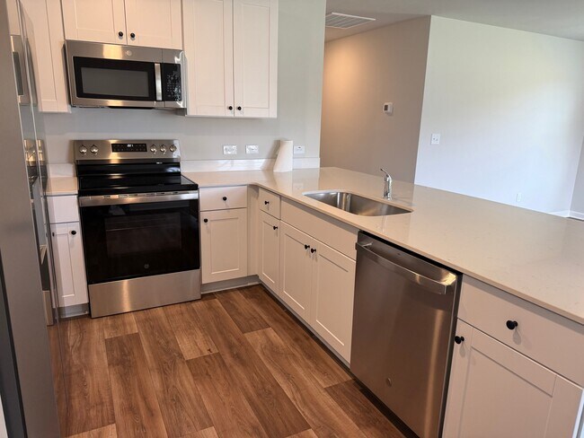 Building Photo - 1225 Black Kite Ct SW