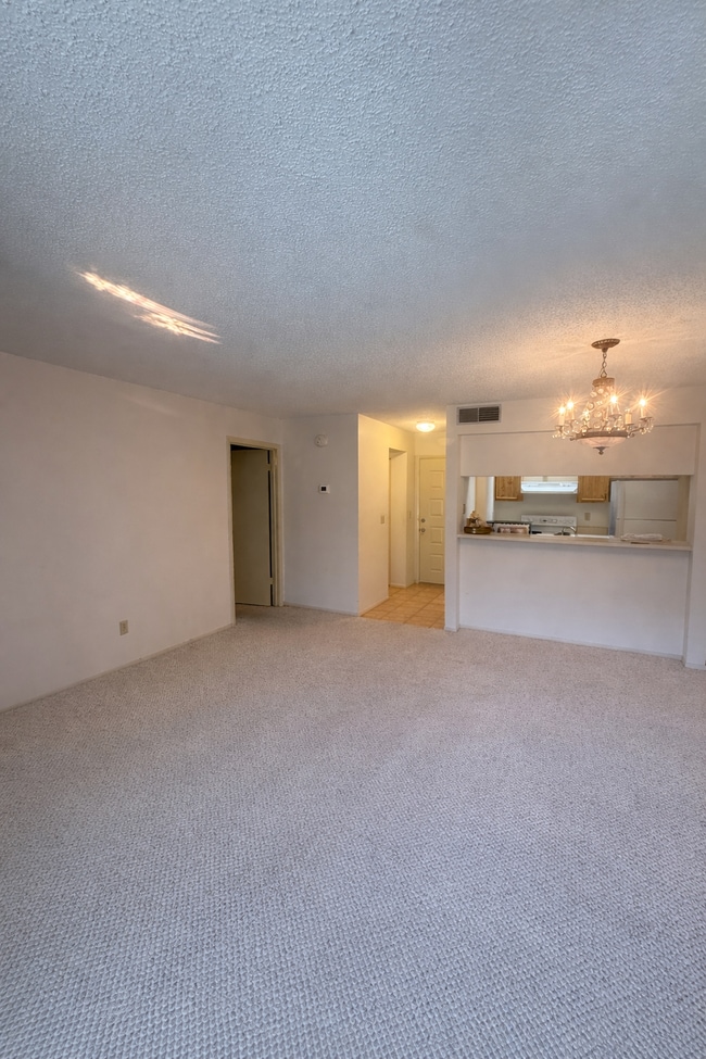 Building Photo - 4207 Winding Moss Trl