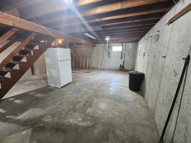 Building Photo - 5485 S Bethel Church Rd