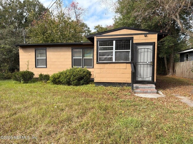 Building Photo - 5326 Mays Dr