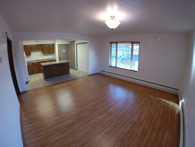 Building Photo - 2109 Central Ave