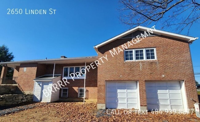Building Photo - 2650 Linden St