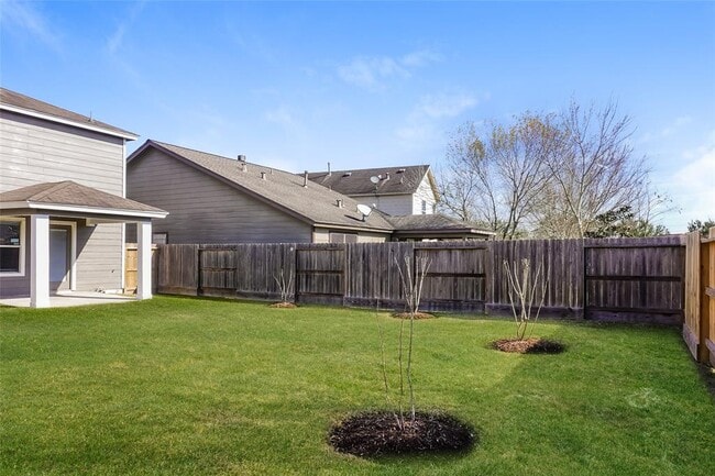 Building Photo - 11319 Seven Sisters Dr