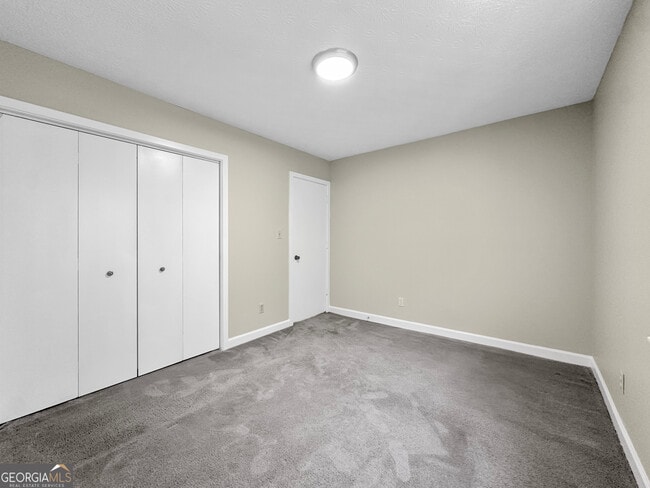 Building Photo - 1616 Golf Link Dr