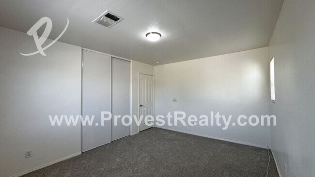 Building Photo - 9489 Sapphire Ave