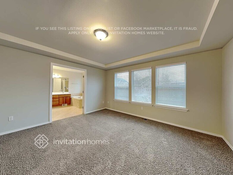 Building Photo - 7142 Axis St SE