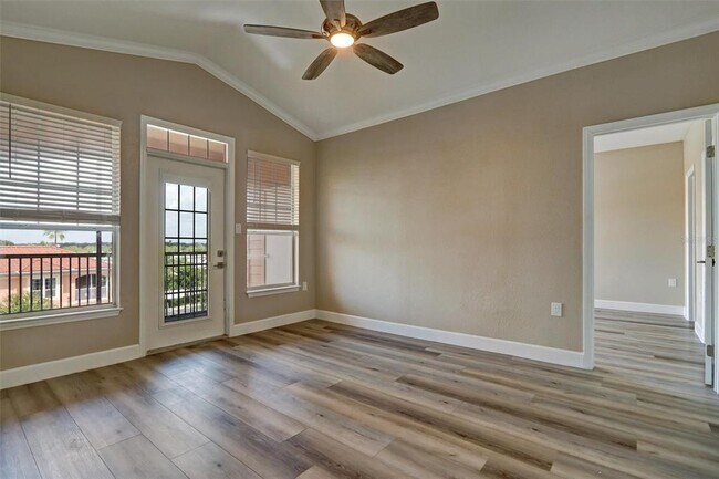 Building Photo - 5000 Culbreath Key Way