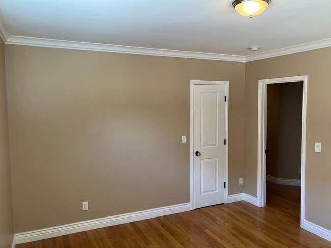 Building Photo - Charming Willow Glen Retreat – 3BR/2BA Jus...