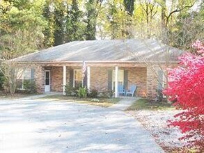 Building Photo - 3763 Ashford Dunwoody Rd NE