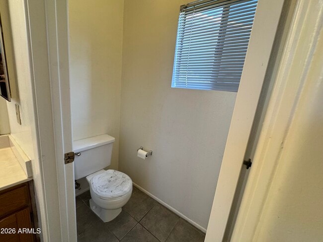 Building Photo - 24 W Melody Ave