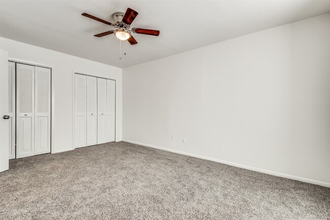 Building Photo - 8527 Hearth Dr