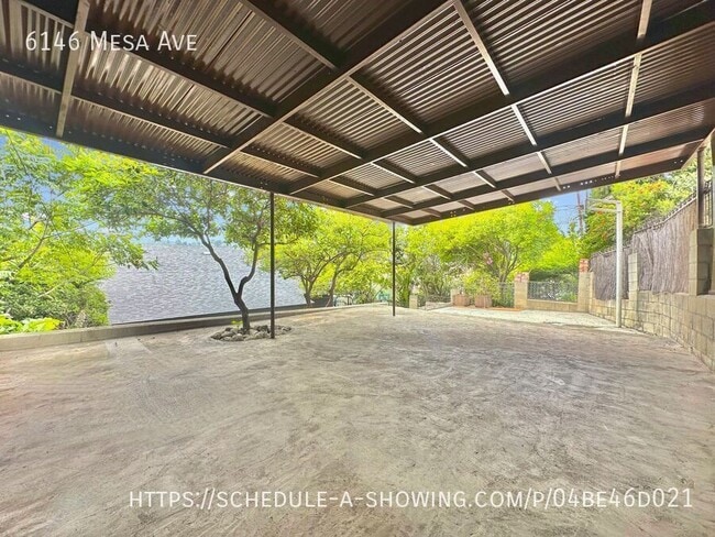 Building Photo - 6146 Mesa Ave