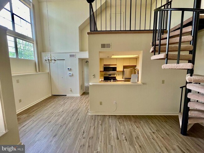 Building Photo - 10318 Westridge Dr