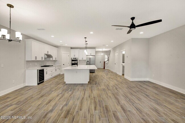 Building Photo - 8859 AMALFI Ct