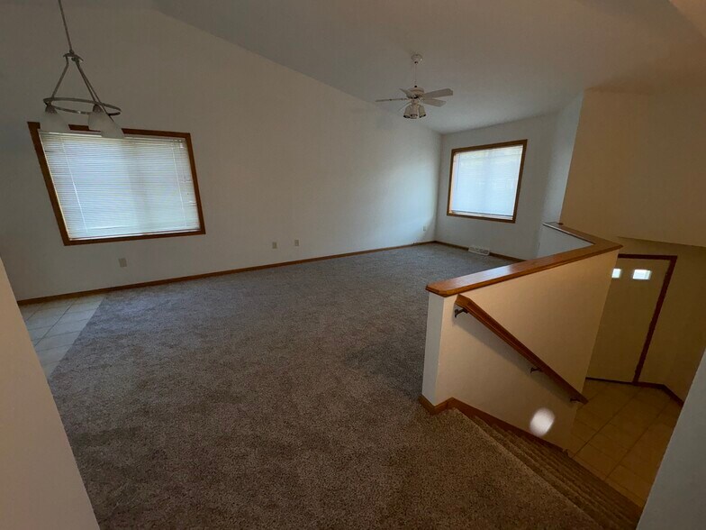 upper level-living room - 310 Redruth Dr