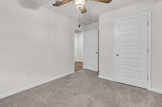 Building Photo - 3021 Jane Ln