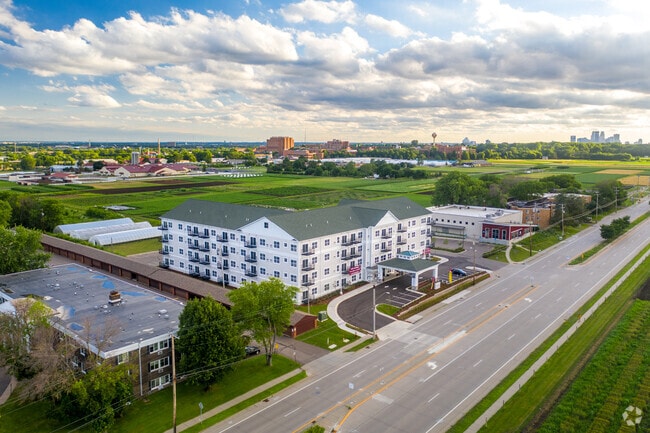 Building Photo - The Hendrickson
