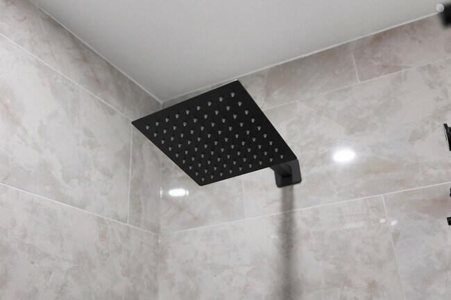 Building Photo - 5912 36th Ave