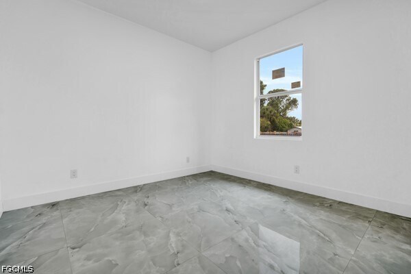 Building Photo - 3005 52nd St W