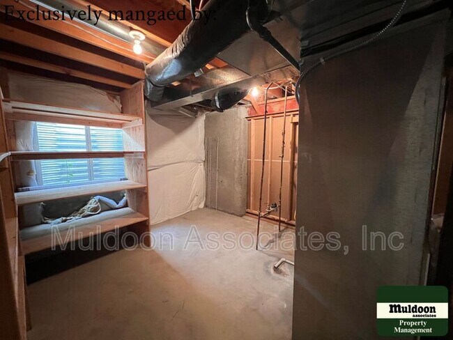 Building Photo - 5807 Poudre Way