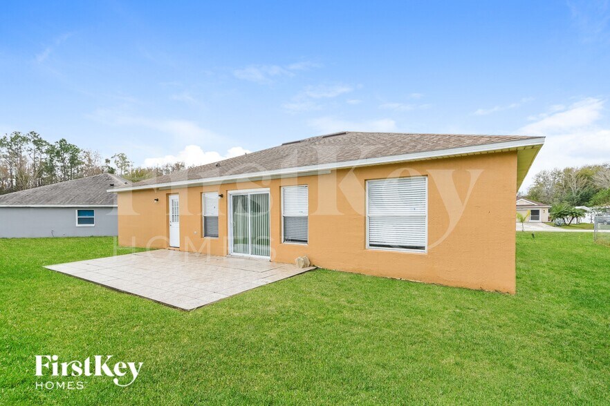 Building Photo - 2421 Regent Way