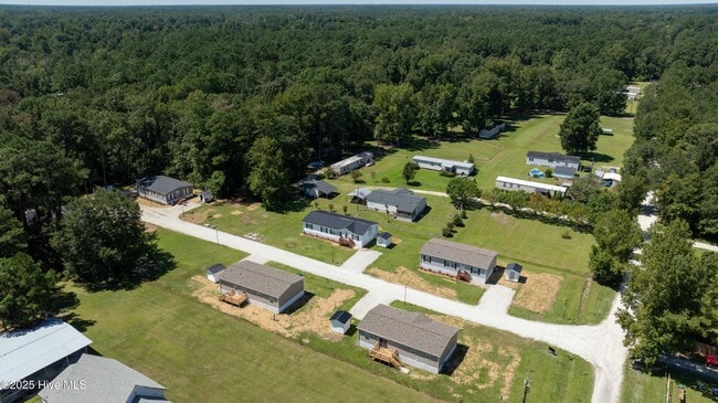 Building Photo - 1118 Old Tar Landing Rd