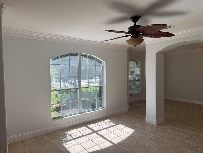 Building Photo - 1524 Lorson Loop