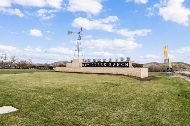 Building Photo - Dry Creek Ranch Rental