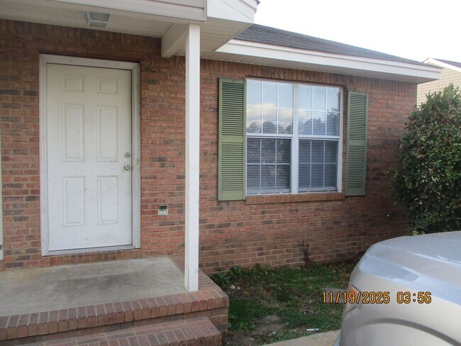 Primary Photo - 2517 Cardinal St