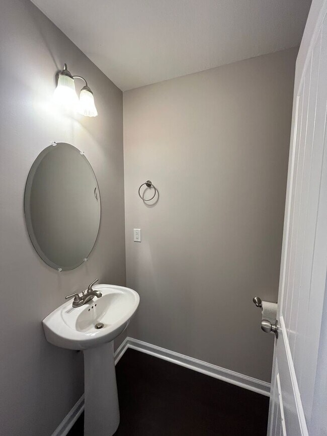 Building Photo - 369 Sam Houston Cir