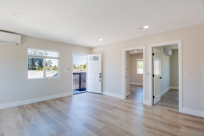 Building Photo - 4826 33rd St