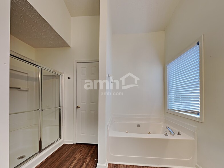 Building Photo - 3327 Freedom Lndg NW