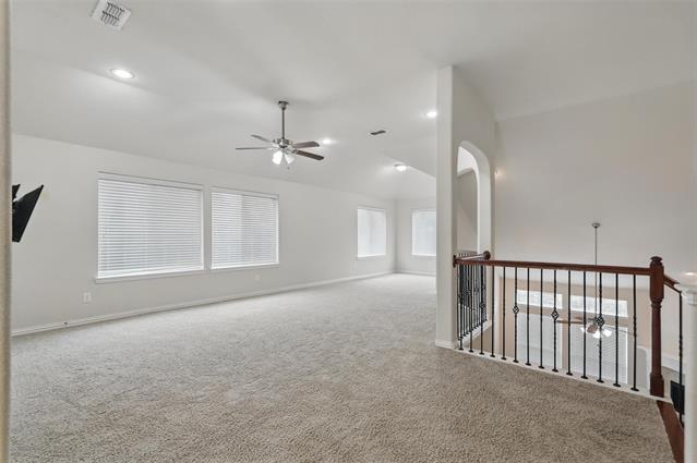 Building Photo - 2392 Ranchview Dr