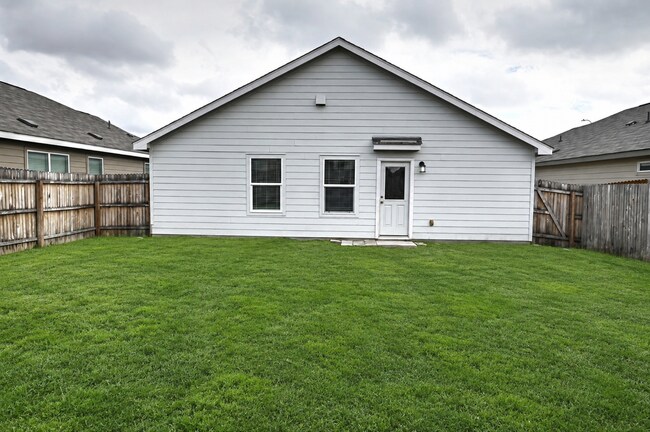 Building Photo - 7927 Dovers Den