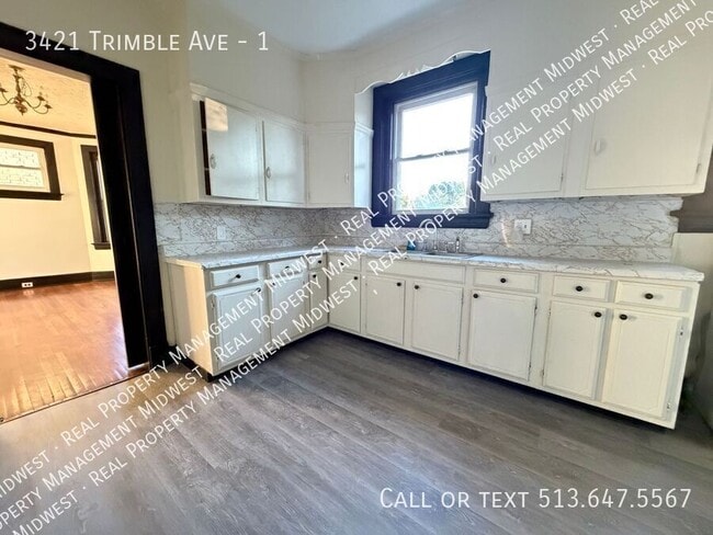 Building Photo - 3421 Trimble Ave