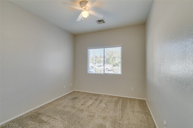 Building Photo - 1209 Echo Beach Ave