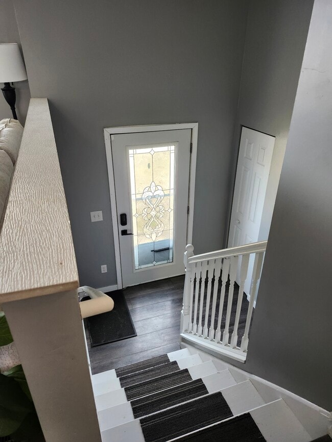 Building Photo - 7211 Camden Ave N