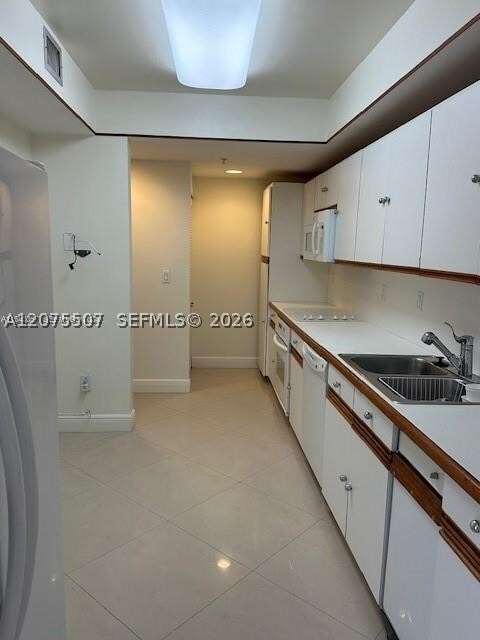 Building Photo - 50 Ocean Ln Dr