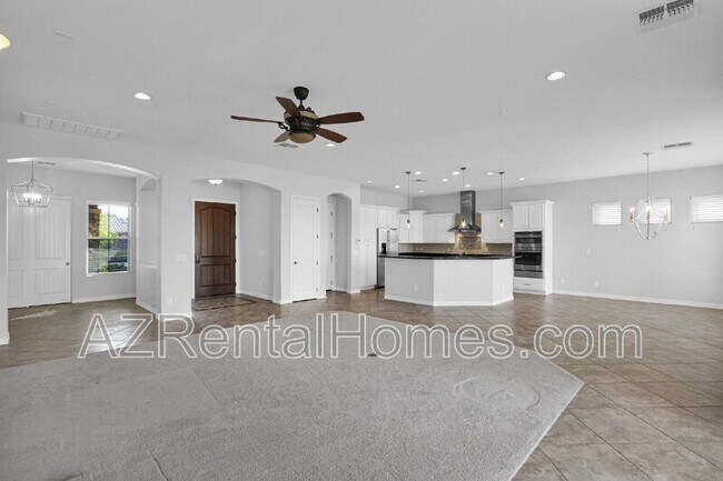 Building Photo - 1492 E Prescott Pl