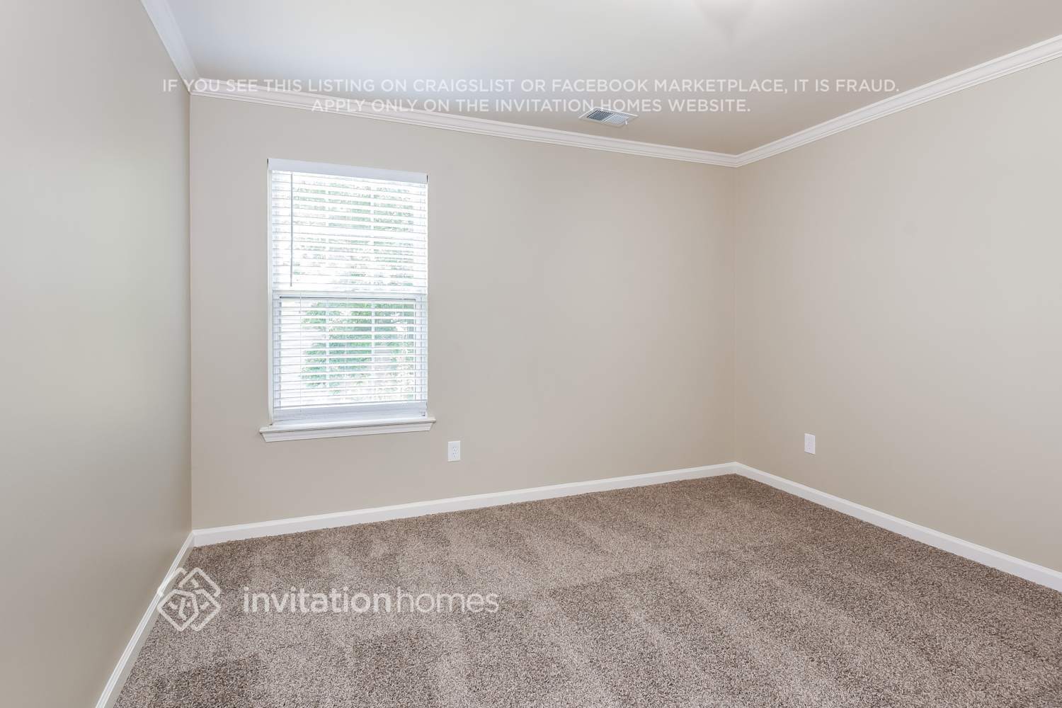 Building Photo - 40 Newcomb Trce