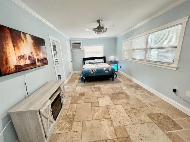 Building Photo - 2963 Bahia Vista St