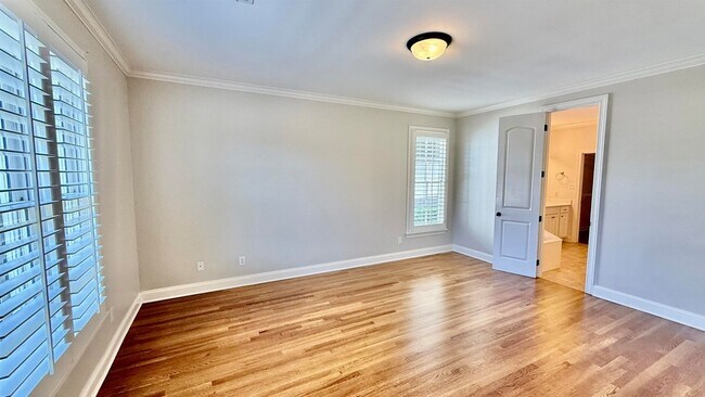 Building Photo - 9008 Arden Meadows Dr