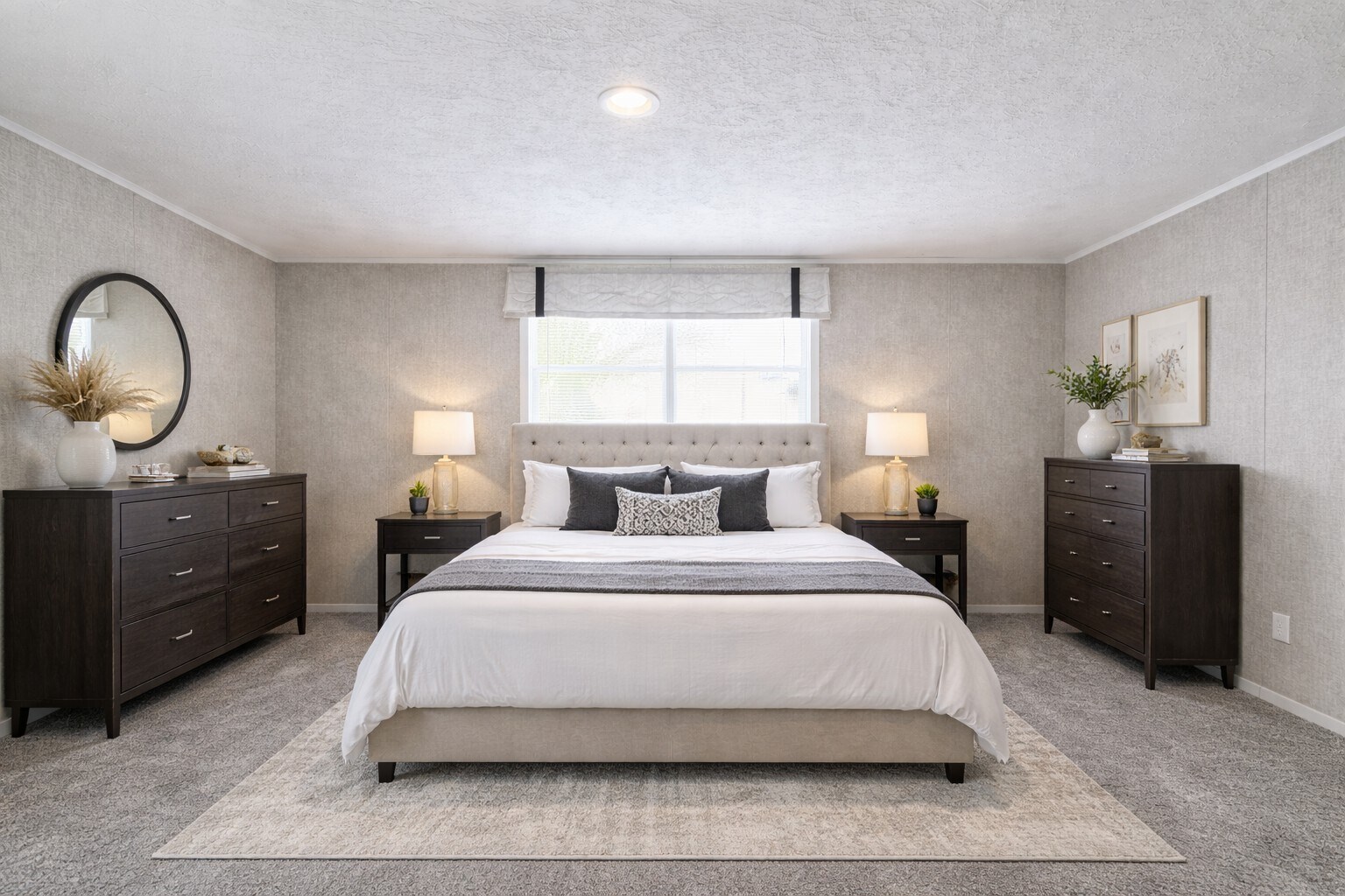 Building Photo - 52167 Williamsburg Ln