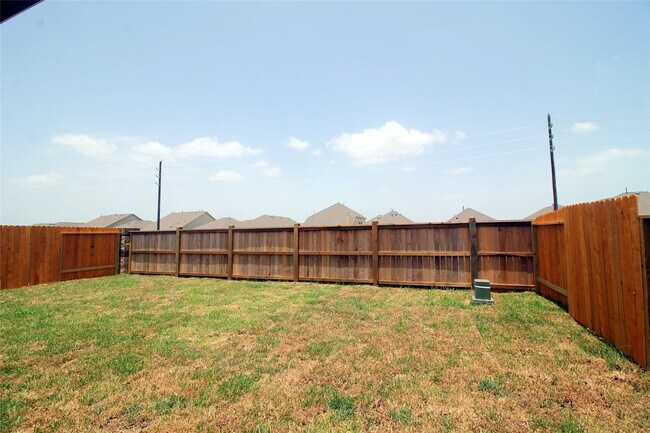 Building Photo - 3314 Aster Mdw Wy