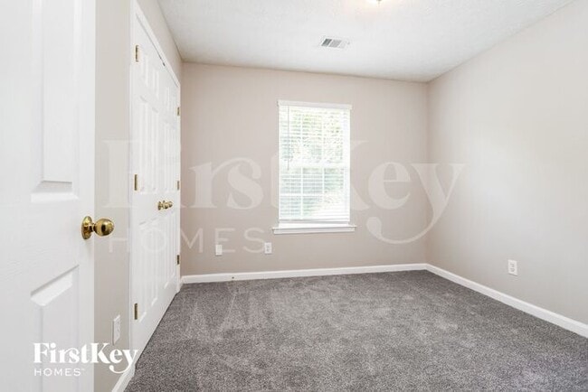 Building Photo - 516 Stonecrest Pl