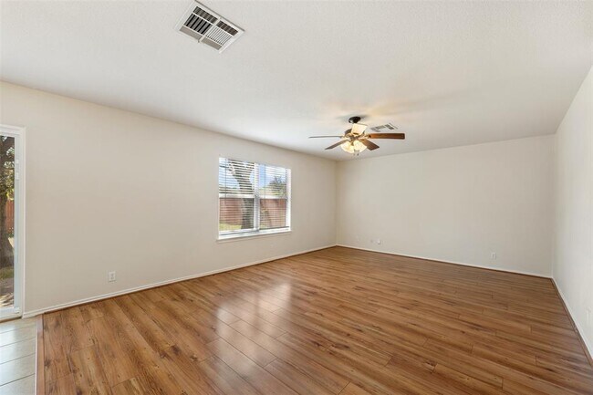 Building Photo - 2022 Killians Way