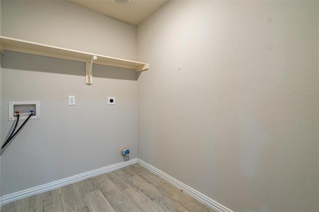 Building Photo - 1528 Canary Dr