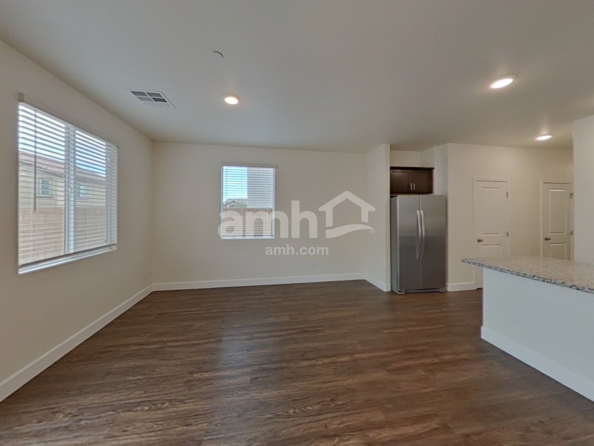 Building Photo - 80 Cabaletta Ln