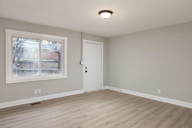 Building Photo - 3649 Tanaka Trail