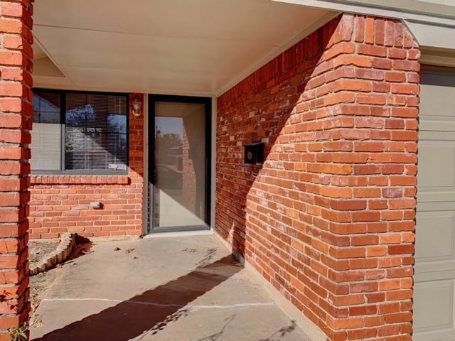 Building Photo - MOVE IN READY! - Cute 2 Bed/1 Bath near OCCC!